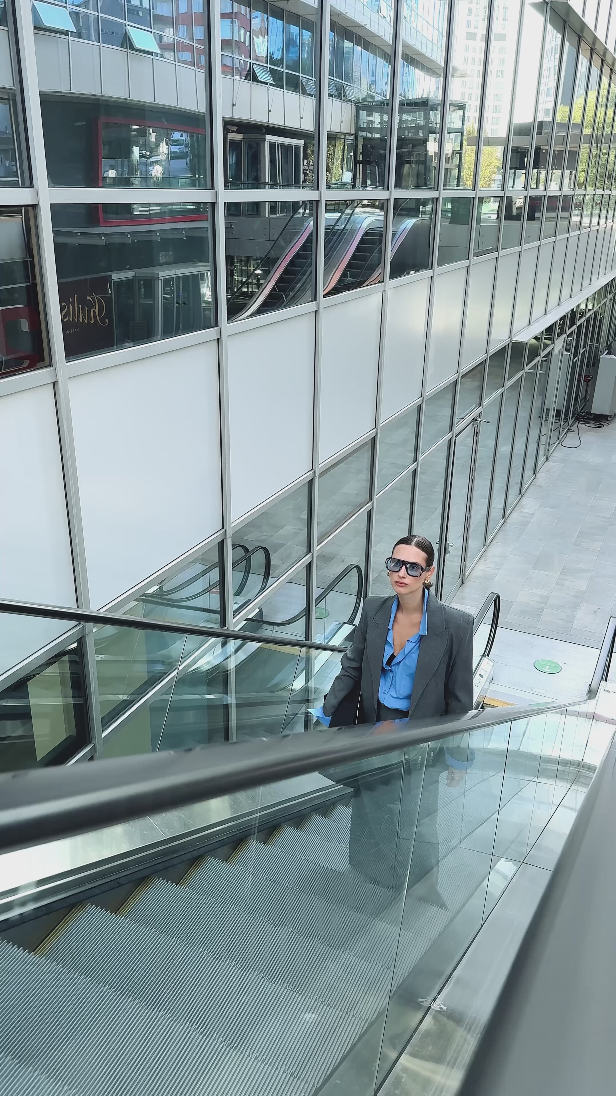 Jessical Çizgili Füme Pantolon