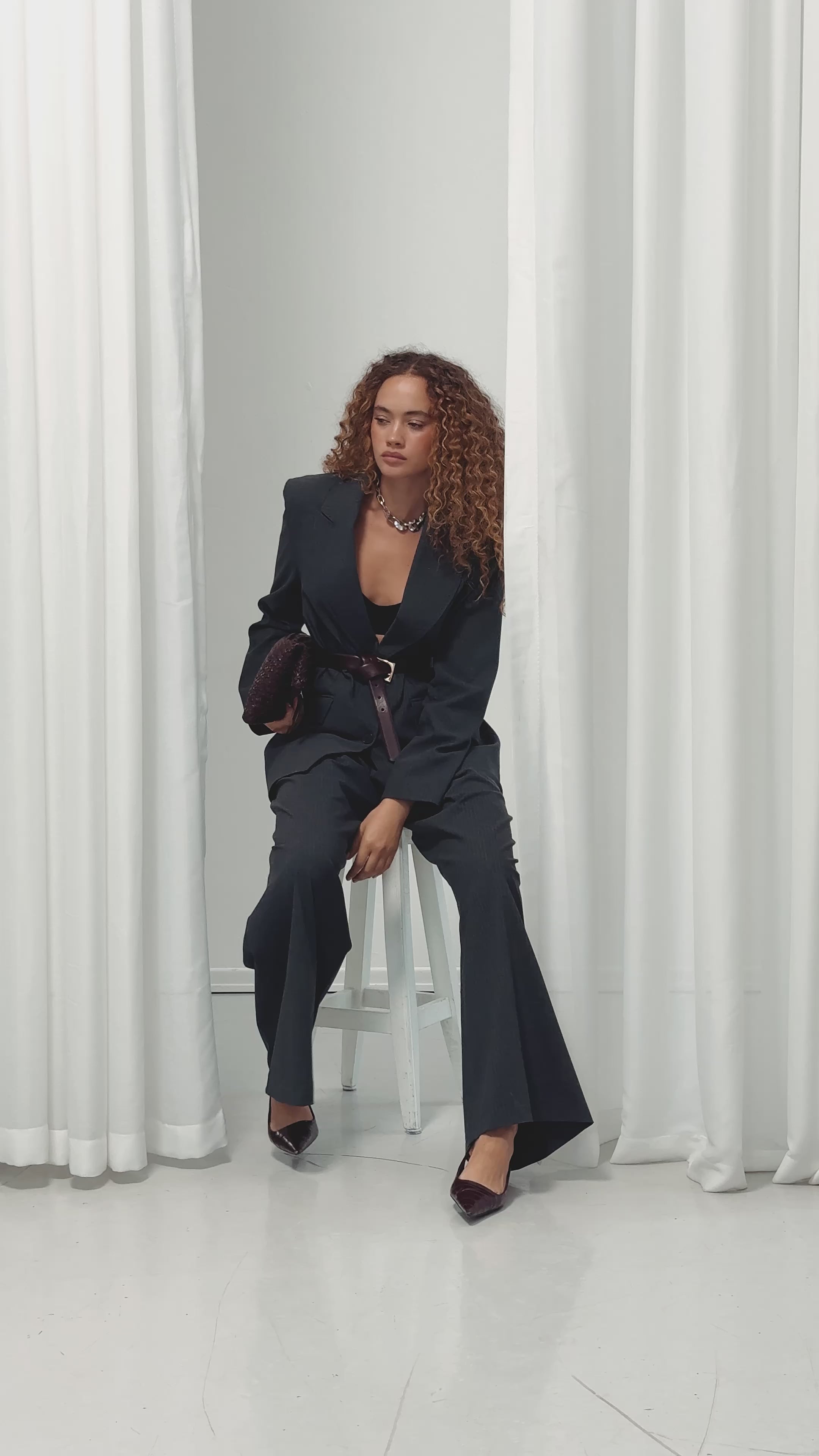 Jessical Çizgili Antrasit Pantolon